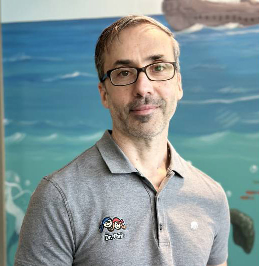 Dr. Christopher Ezzat, DDS, Best Dentist in Valencia, CA 91355